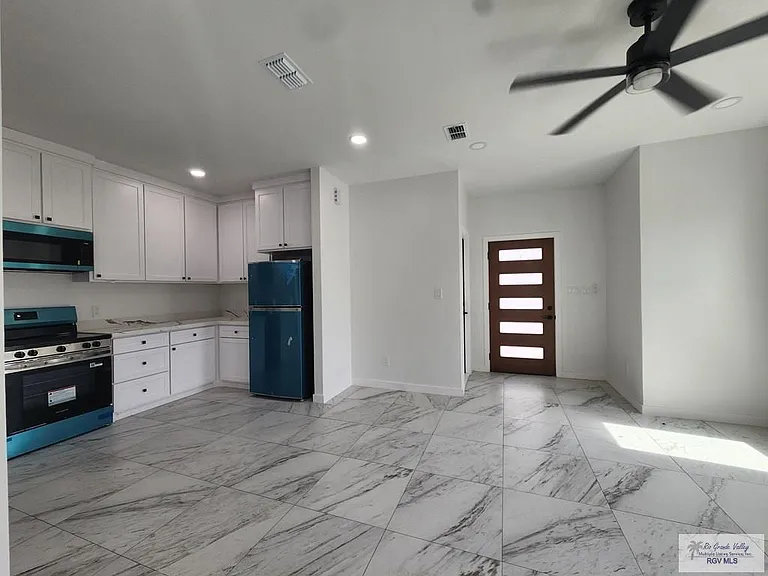 3550 De Los Reyes Dr #A — Photo 2