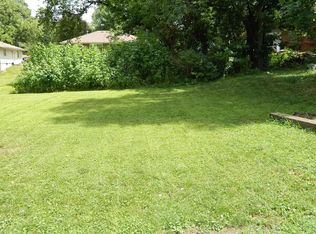 4809 NW 51st St, Des Moines, IA 50310