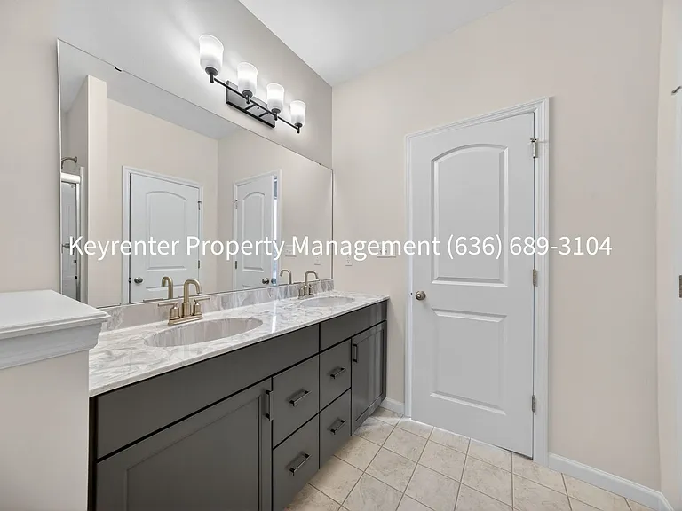 825 Cedarwood Dr — Photo 14