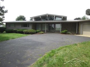 2255 N Delaney Rd, Owosso, MI 48867