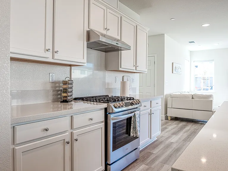 3025 Neil Jerome Dr — Photo 37