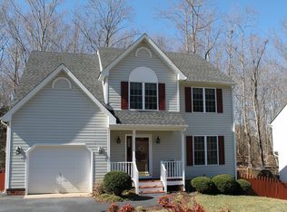 6042 Cameron Bridge Dr, Midlothian, VA 23112