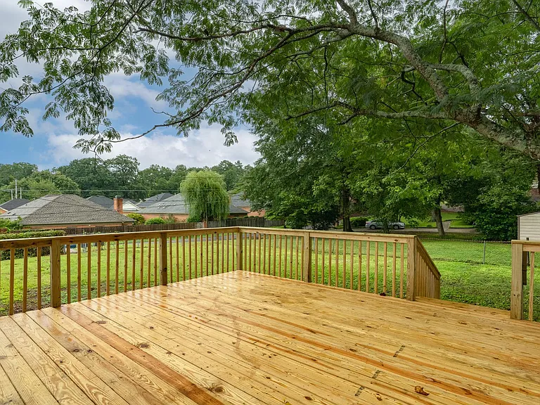 3404 Jones Dr — Photo 32