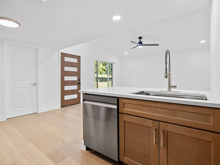 1905 Cedar Ridge Dr #A — Photo 12