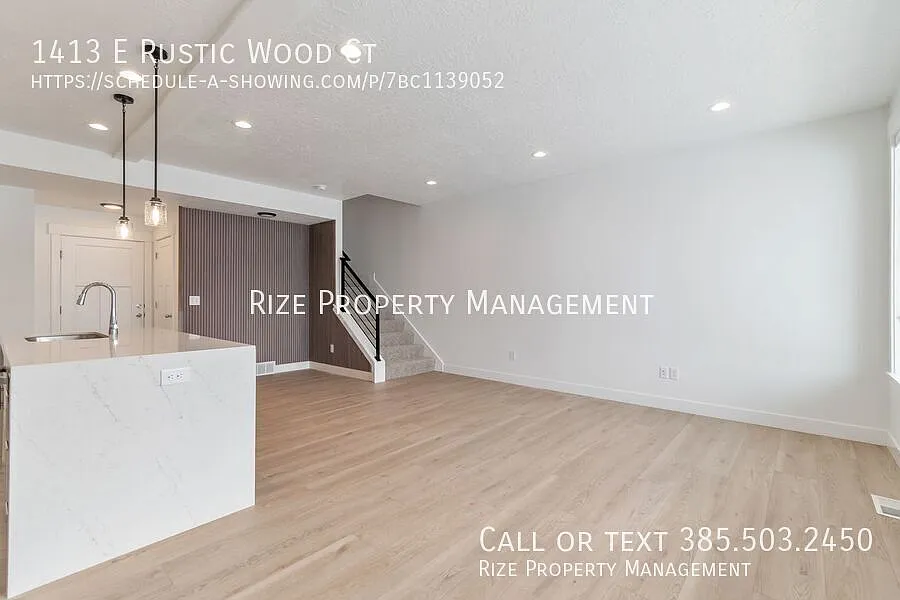Sandy Home Available Now! — Photo 4