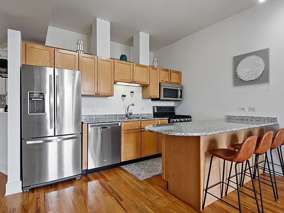 4th image of 165 N Canal St APT 1229