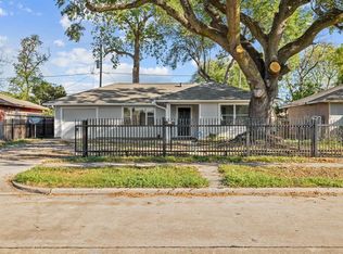 1419 Regal St, Houston, TX 77034