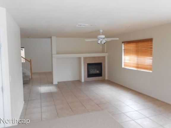 4th image of 326 Violetta Ave