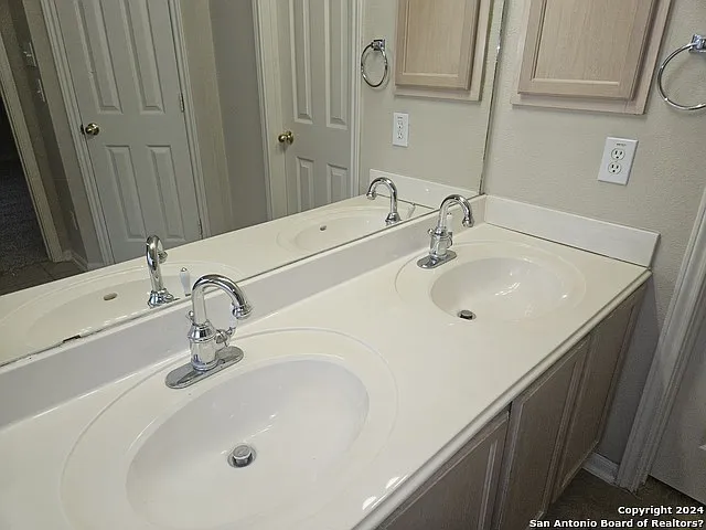 3618 Sage Ridge Dr — Photo 18