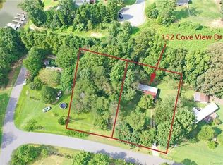 152 Cove View Dr, Mooresville, NC 28117