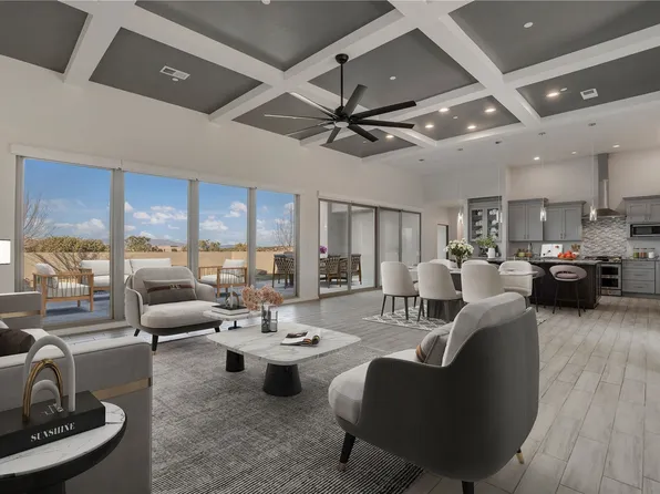 26 Sundance Ridge Cir, Santa Fe, NM 87506