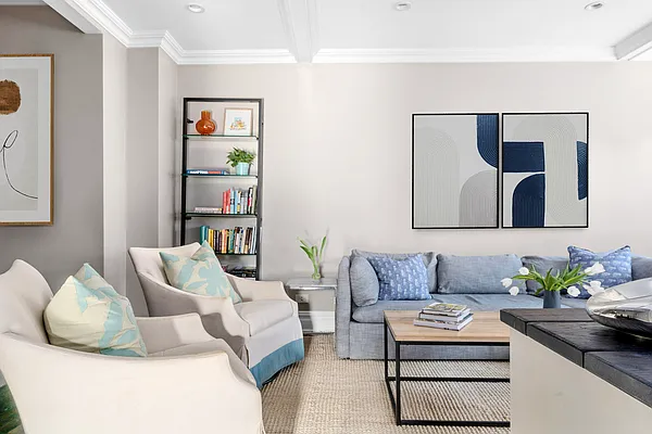 Sold by Compass | media 5