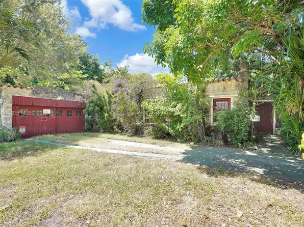 8238 NE 9th Ave, Miami, FL 33138