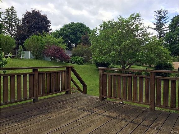 4th image of 123 Helfer Ln