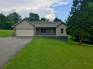 1006 Prentice St, Crossville, TN 38555