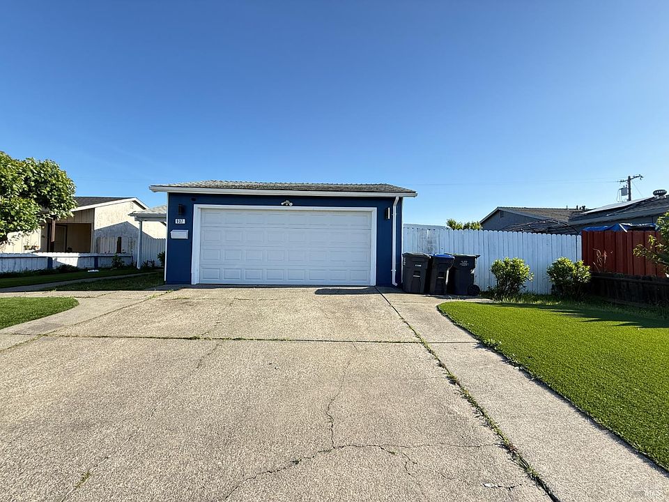 1st image of 937 Pacific Avenue