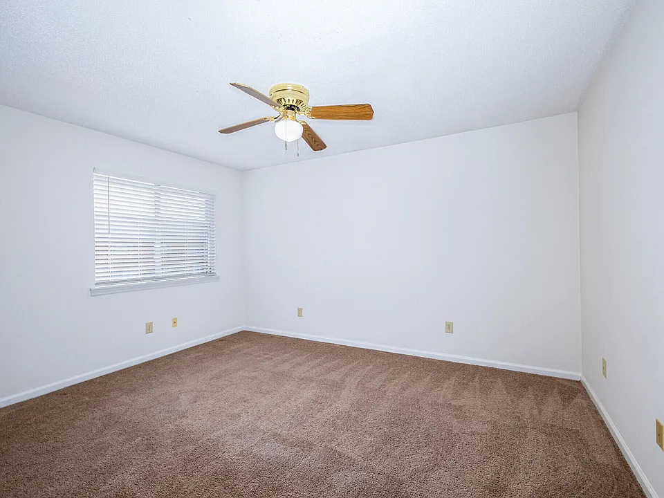 3703 Southborough Rd #9H