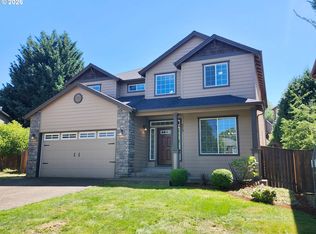 573 E 13th Pl, Lafayette, OR 97127