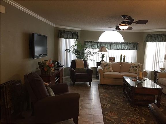 4th image of 2463 Sweetwater Club Cir APT 9