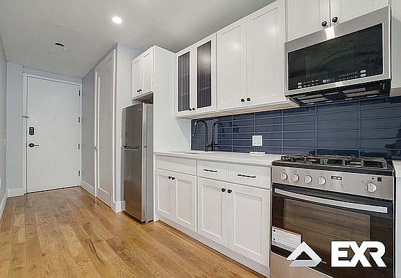 2nd image of 244 Howard Ave #131
