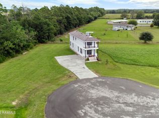 264 Oak Manor Rd, Rayne, LA 70578