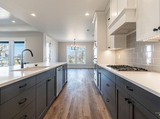 6360 Chateau Ct, Star, ID 83669