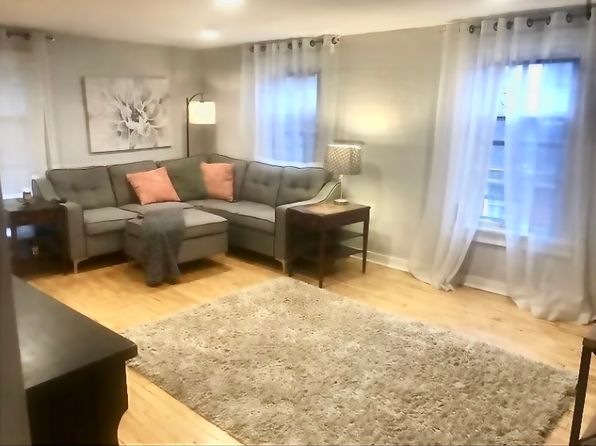 838 S Roosevelt St #B