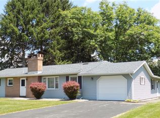 9 Fairlane Dr, Whitesboro, NY 13492