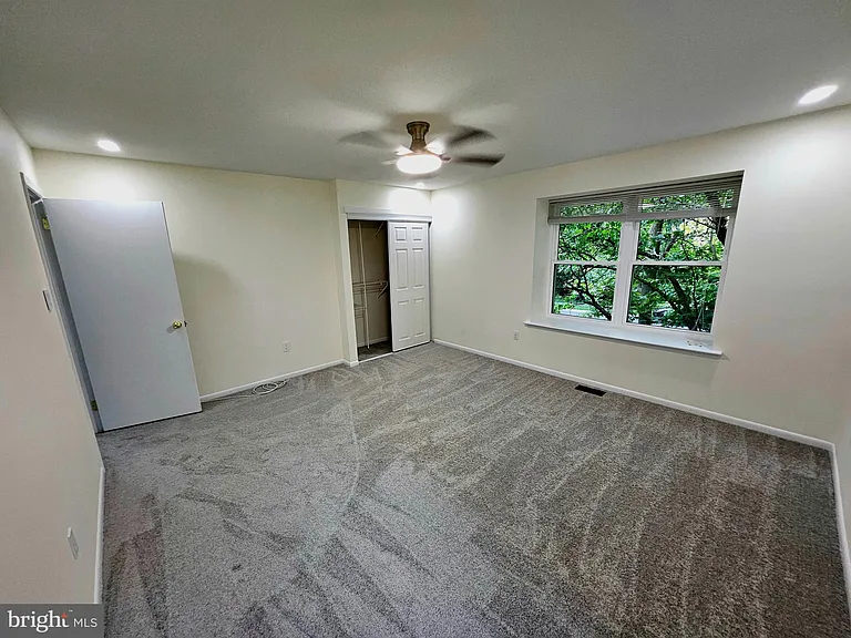 2 Goshawk Ct — Photo 17