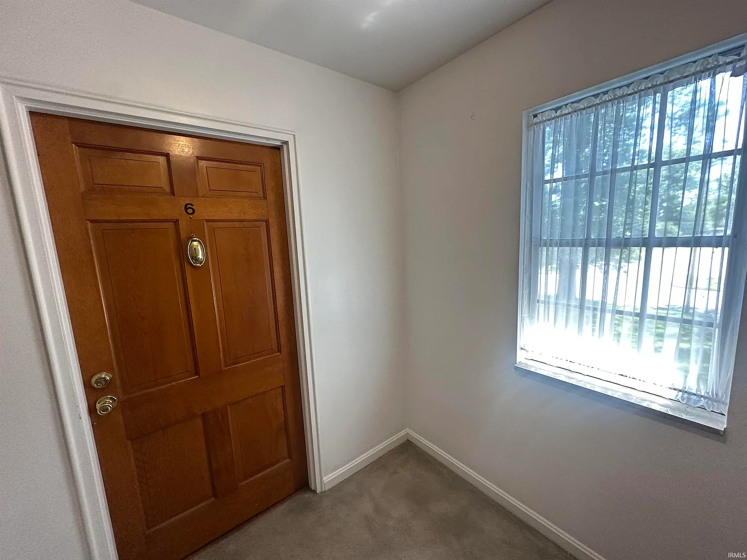 1 bed, 1.0 bath, 600 sqft, $890 — Photo 3