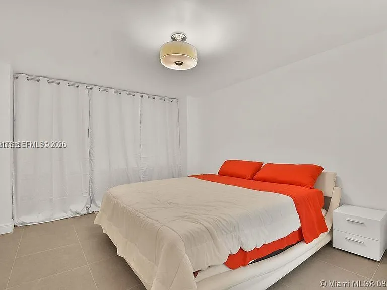18041 Biscayne Blvd #801 — Photo 17