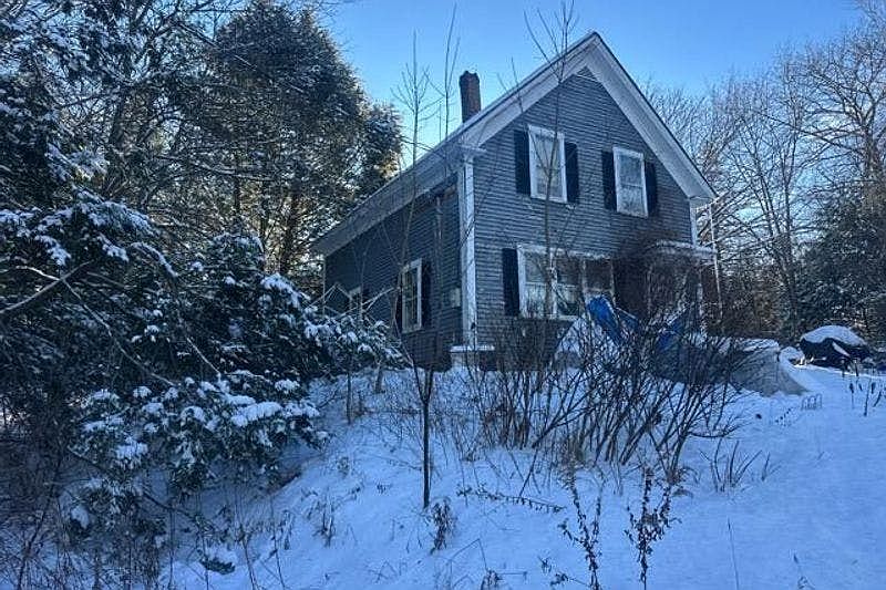 1st image of 124 Ashby Rd