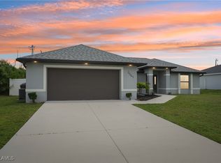 2541 SW 10th Ave, Cape Coral, FL 33914