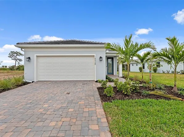 18928 Indian Rock Pl, Lakewood Ranch, FL 34211