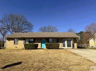 4809 Parkland Dr, Texarkana, AR 71854