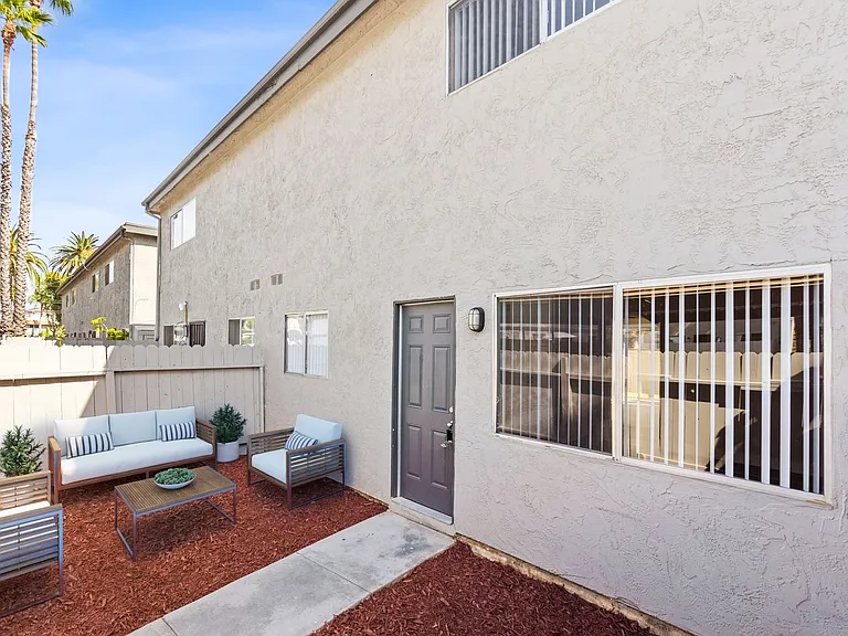 Estancia Apartments — Photo 49