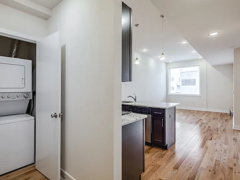 1430 South St Apartments — Photo 20