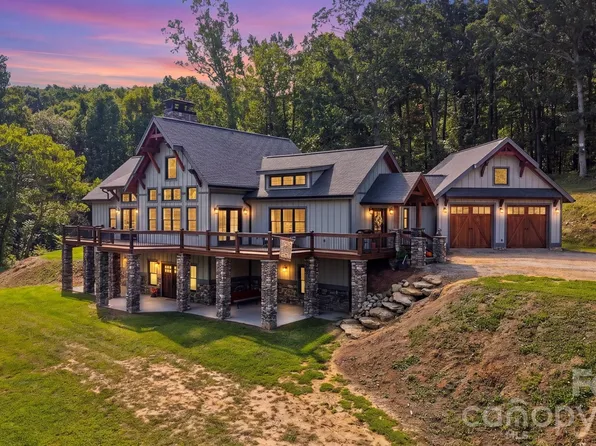 135 Chetola Ridge Dr, Taylorsville, NC 28681