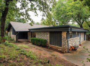 2113 N Mistletoe Ln, Edmond, OK 73034