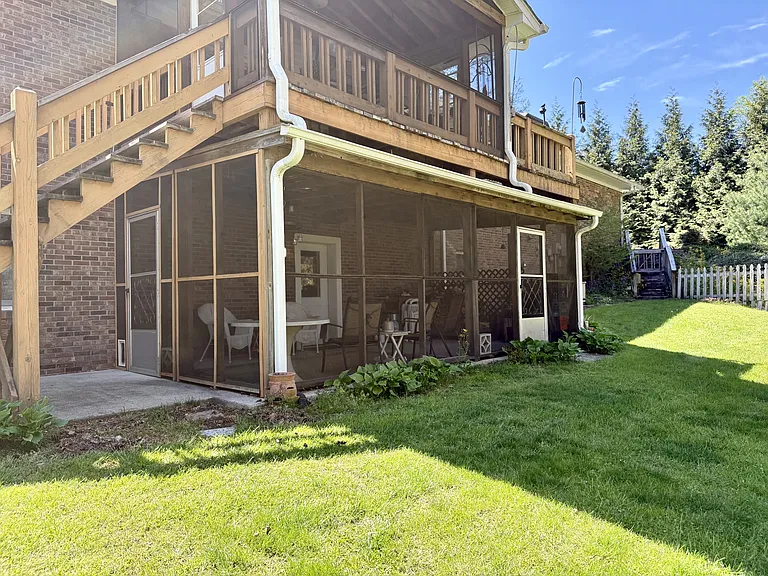 Screened Porch