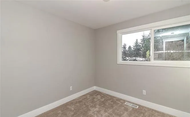 upstairs bedroom2