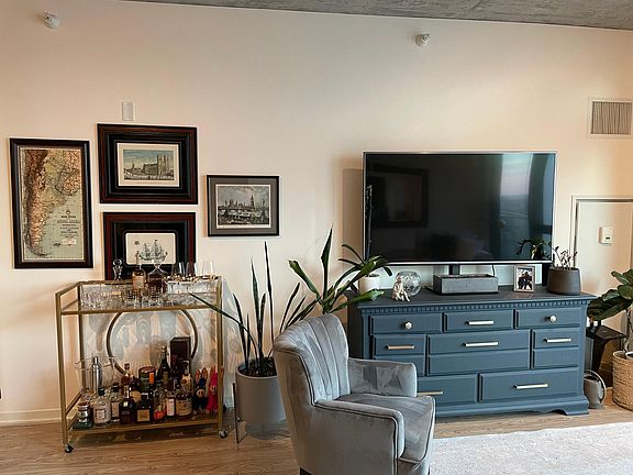 2nd image of 1300 S Wabash Ave #1505