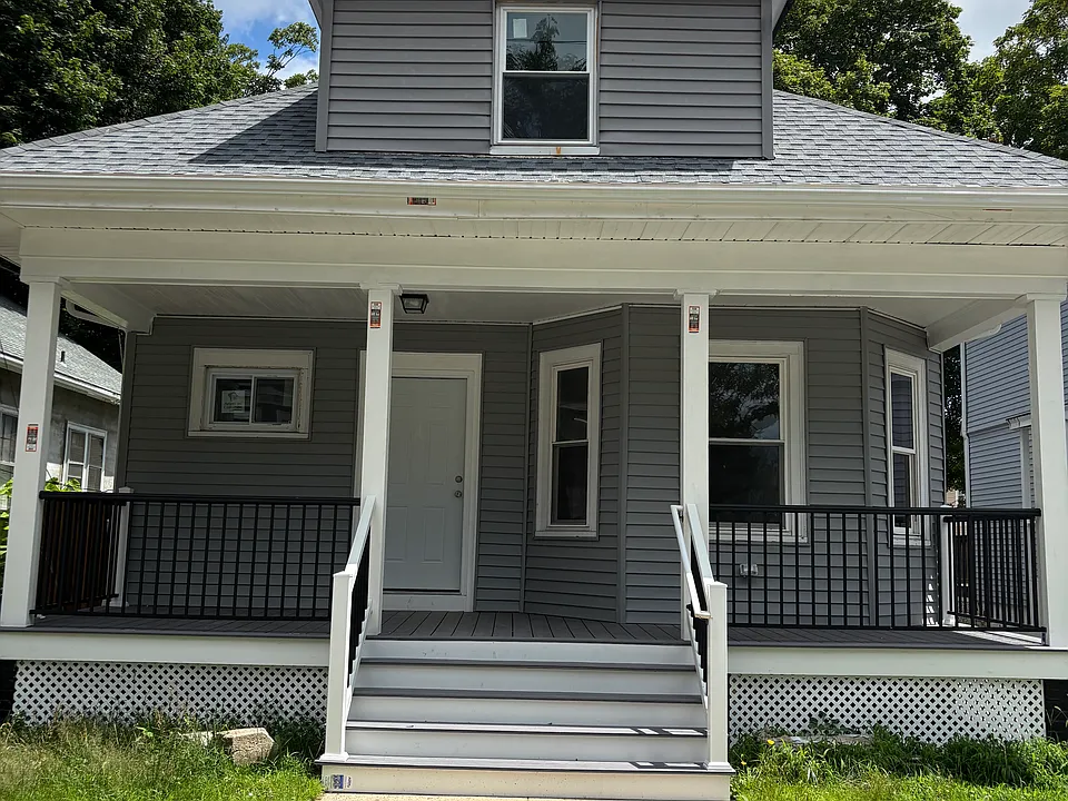 57 Radcliffe Ave