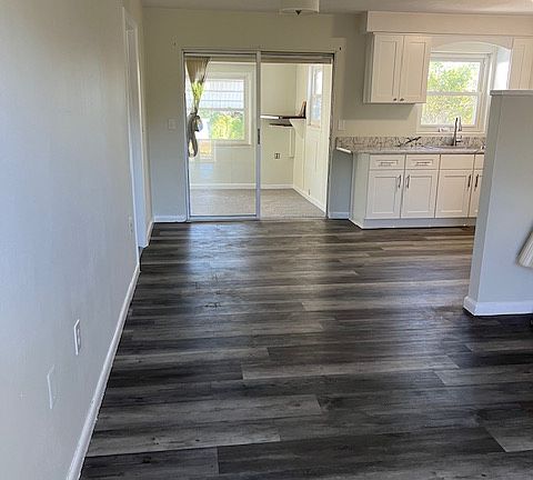 2nd image of 51 S Barbour St