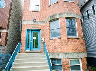 3033 N Racine Ave #1, Chicago, IL 60657