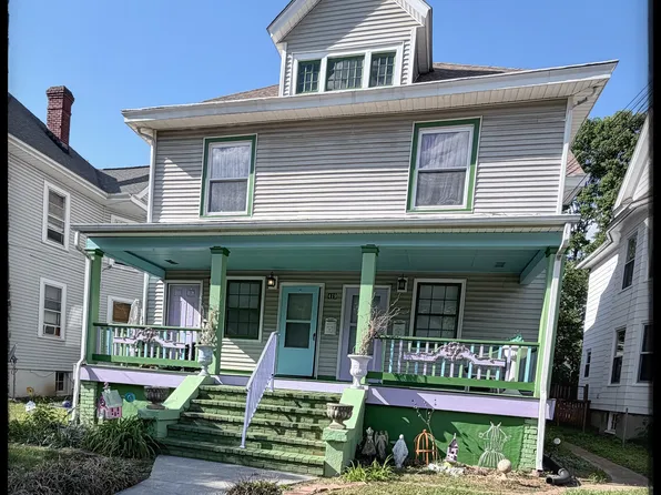 419 Washington Ave SW APT 2, Roanoke, VA 24016