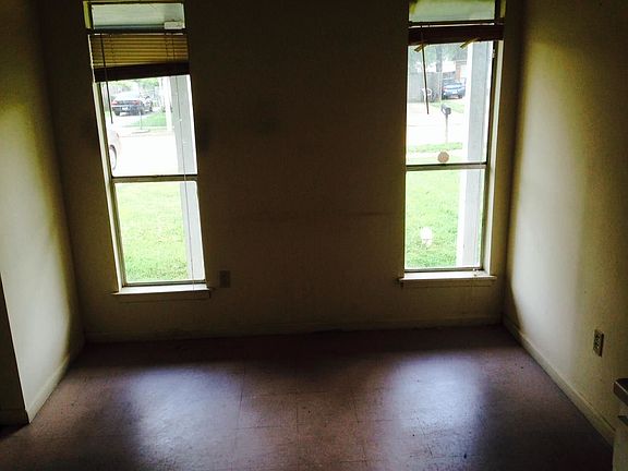5th image of 3774 Jasmine Dr