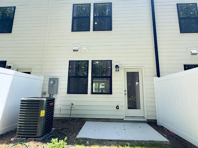 1529 Crescent Townes Way — Photo 39