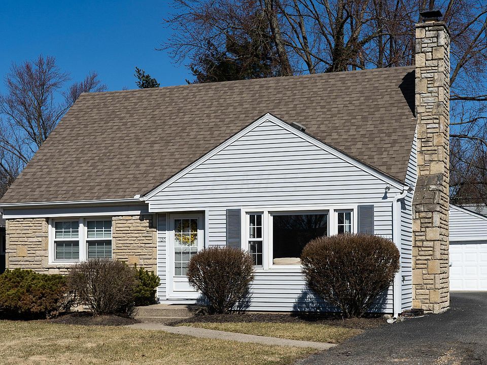 1st image of 120 Desantis Dr