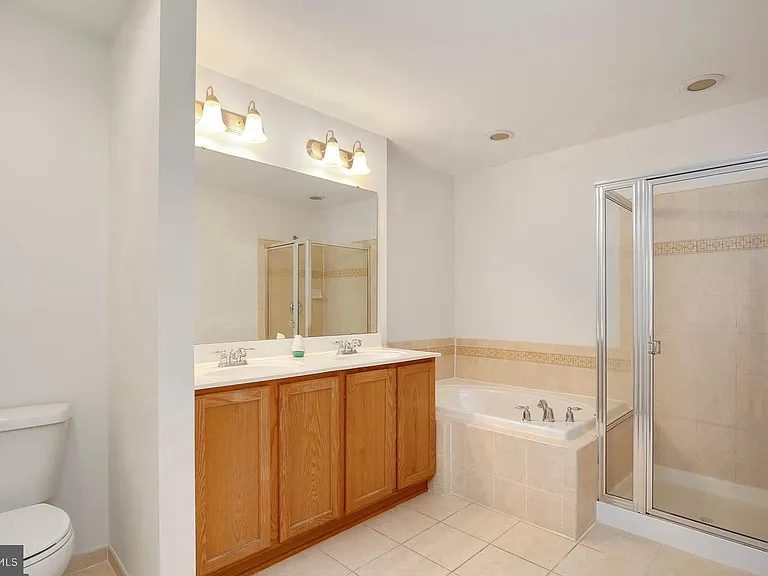 4801 Portsmouth Rd #17 — Photo 20